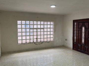 CASA EN VENTA EN BENITO JUAREZ, SALAMANCA, GUANAJUATO