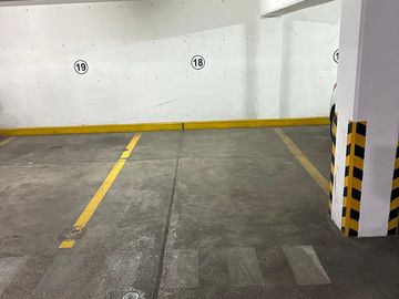 LOCAL COMERCIAL / OFICINAS – MOLICENTRO, LA MOLINA
