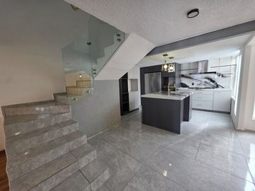 CASA EN VENTA EN SEGUNDA PRIVADA DE CEBORUCO TOLUCA ESTADO DE MEXICO