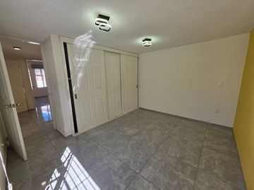 CASA EN VENTA EN SEGUNDA PRIVADA DE CEBORUCO TOLUCA ESTADO DE MEXICO