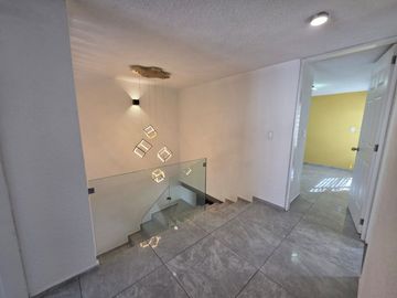 CASA EN VENTA EN SEGUNDA PRIVADA DE CEBORUCO TOLUCA ESTADO DE MEXICO