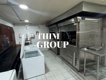 SE ARRIENDA LOCAL COMERCIAL LISTO PARA FUNCIONAR