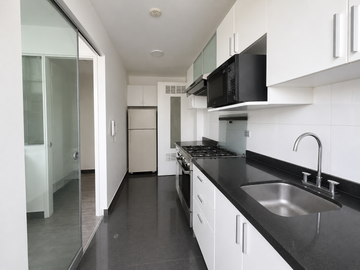 VENDO DEPARTAMENTO EN MIRAFLORES