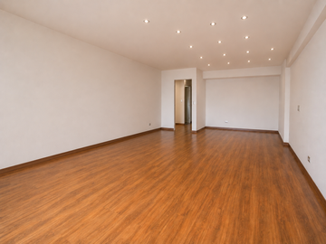 VENDO DEPARTAMENTO EN MIRAFLORES