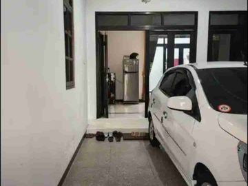 ( DEKAT UNDIP ) RUMAH DI JL BULUSAN SELATAN TEMBALANG SEMARANG