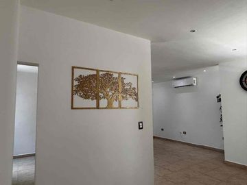 Renta de propiedad equipada en el Yerbaniz Santiago N.L