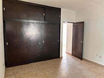 Renta de propiedad equipada en el Yerbaniz Santiago N.L