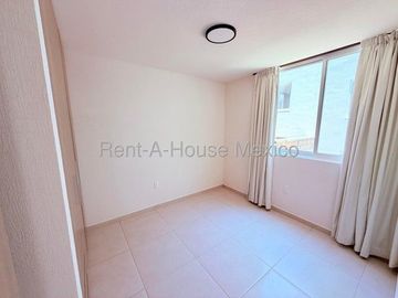 Zakia frente al jardin central rento departamento en privada con amenidades 2 recámaras 2 baños