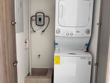 DEPARTAMENTO NUEVO EN VENTA AMUEBLADO Y EQUIPADO EN STELA