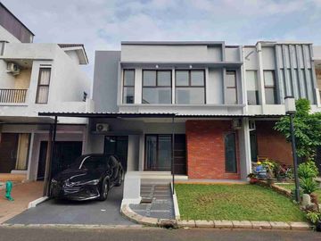 Disewakan Cepat Rumah Modern Spek Premium di Cluster Newton Gading Serpong