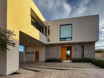 CASA EN VENTA EN CONCORDIA RESIDENCIAL