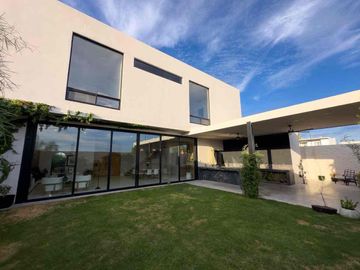 CASA EN VENTA EN CONCORDIA RESIDENCIAL