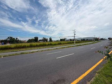 Terreno en Venta y Renta en Tesistan en Zapopan, Jalisco