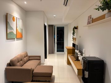 Sewa Apartemen The Aspen Peak Residence Dekat MRT Jakarta Selatan