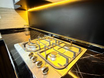 Casa nueva amueblada en renta en Viñedos 2, León