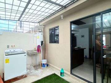 Casa nueva amueblada en renta en Viñedos 2, León