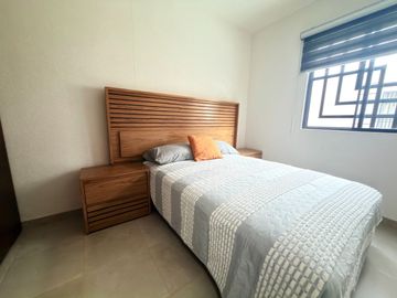 Casa nueva amueblada en renta en Viñedos 2, León