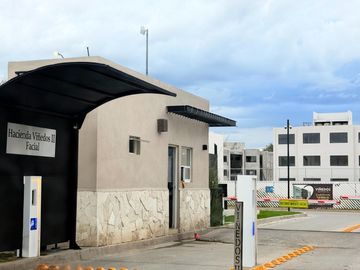 Casa nueva amueblada en renta en Viñedos 2, León