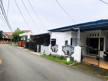DIJUAL RUMAH KOMPLEK PHDM INDAH 2 KALIDONI PALEMBANG