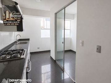 VENDO DEPARTAMENTO EN MIRAFLORES