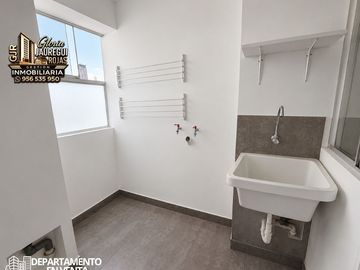 VENDO DEPARTAMENTO EN MIRAFLORES