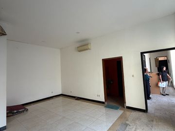 Dijual Rukan Bagus area commercial Menteng- setiabudi