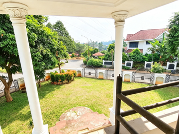 DIJUAL RUMAH MEWAH 2 LT DI PURI CINERE

Depok, Jawa Barat