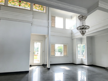 DIJUAL RUMAH MEWAH 2 LT DI PURI CINERE

Depok, Jawa Barat