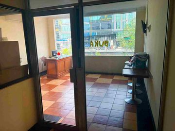 Ruko Sewa 4 Lantai Pinggir Jalan Aktif di Sunter, Jakarta Utara