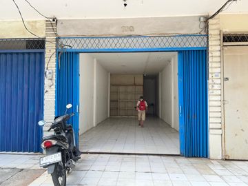 Dijual Ruko Duri Kosambi, 3 Lantai, LT 62 m², LB 186 m², SHM, Rp 2 M Nett