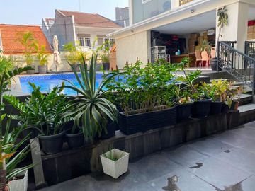 Dijual Rumah Duri Kepa Jl Mangga 3 Lantai + Rooftop Hadap Selatan