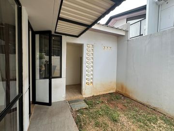 Disewa Rumah Semi Furnish Hook Cendana Lippo Karawaci