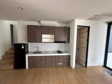 Disewa Rumah Semi Furnish Hook Cendana Lippo Karawaci