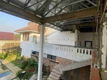 Jual Rumah 2 Lantai Luas 736m² di Cipete Butuh Renovasi