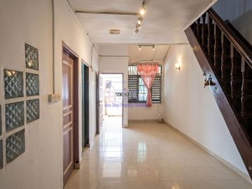 Rumah 1,5 Lantai di Baloi Impian — Dekat Grand Mall & Bcs Mall