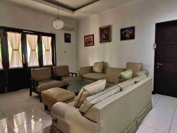 Rumah luxury di bintaro di Tangerang Selatan