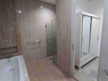 Disewakan Rumah Mewah Paradise Resort City