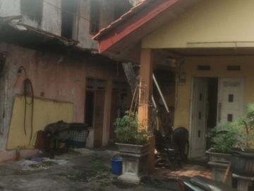 Dijual Tanah Kavling Luas 350 Meter di Ciledug Tangerang (Ada Bangunan) Lokasi Strategis
