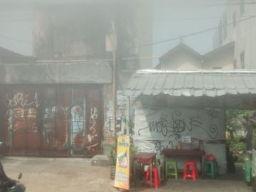 Dijual Tanah Kavling Luas 350 Meter di Ciledug Tangerang (Ada Bangunan) Lokasi Strategis