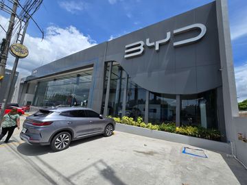Lot beside BYD Taytay available FOR LEASE/SALE!!!