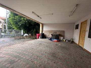 5 Bedroom House with Garden for Rent Valle Verde 4 at Pasig City