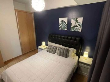 For Rent: 1BR w/ balcony in Time Square West for 40k per mos!