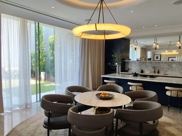 Rumah Mewah Masterpiece 2 Lantai Lega Asri dan Strategis di Alam Sutera