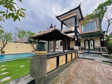 Disewakan Villa cantik 2 Lantai Full Furnished Jimbaran