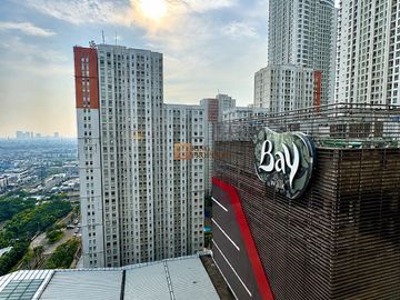 Dijual Apartemen Green Bay Pluit Greenbay Cuan Maksimal! Studio Furnished View Kota, Tower Depan Favorit