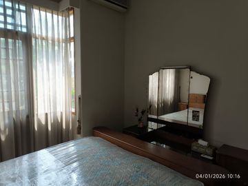 Dijual Rumah Strategis Hook Citra 2 JakBar LT 460 Furnished SHM
