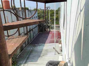 Dijual rumah 3 lantai wika