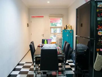 RUMAH MEGAH 2 LANTAI DALAM KOMPLEK ABADI DUREN SAWIT, JAKARTA TIMUR