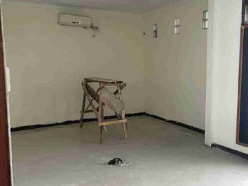 rumah siap huni cluste depan di harapan indah bekasi