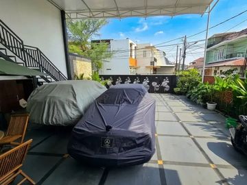 RUMAH TINGKAT HOOK STRATEGIS DI PINGGIR JALAN RAYA DUREN SAWIT, JAKARTA TIMUR